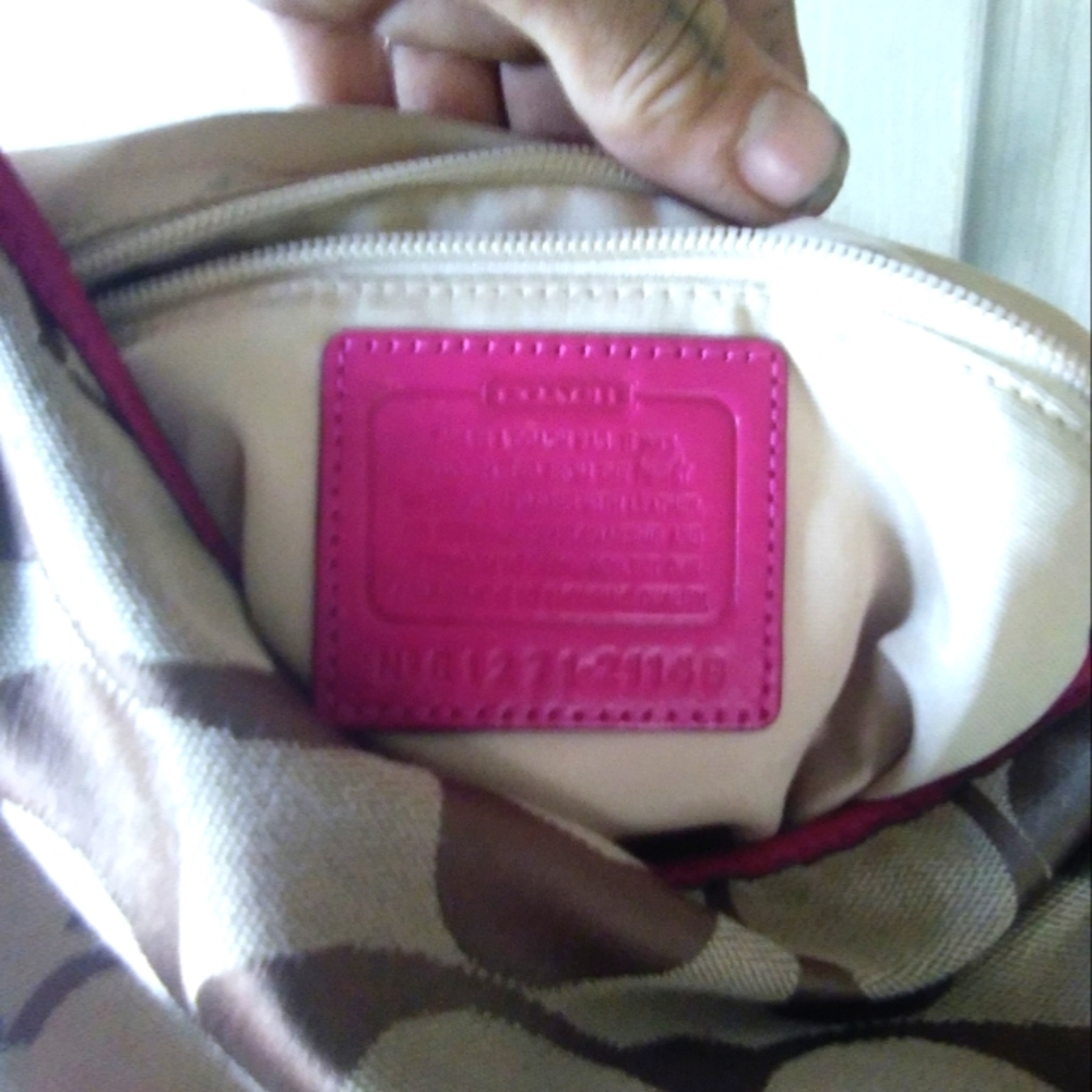 Coach sling bag
